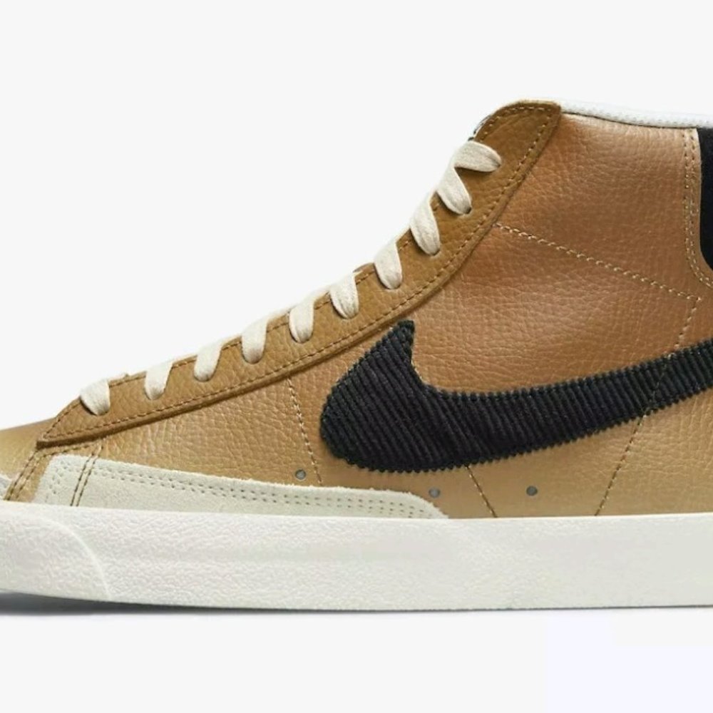 Nike blazer mid 77 NEW NEVER WORN